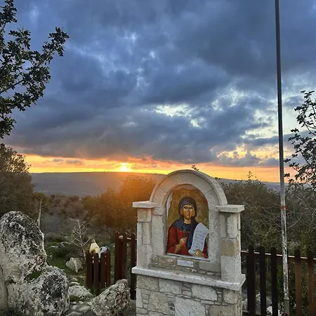 Peristerona, Olive Manor Boutique Stone- Built For 8 People Close To Polis And Paphos Country house Peristerona (Paphos)