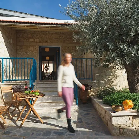 Olive Manor, Boutique Countryside Escape In Peristerona Country house *
